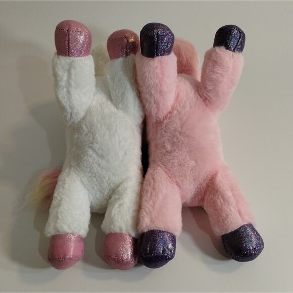 Six Flags Exclusive Unicorns Pink Purple Hooves Rainbow Mane Flat Lay Plush 2ct - Picture 9 of 9